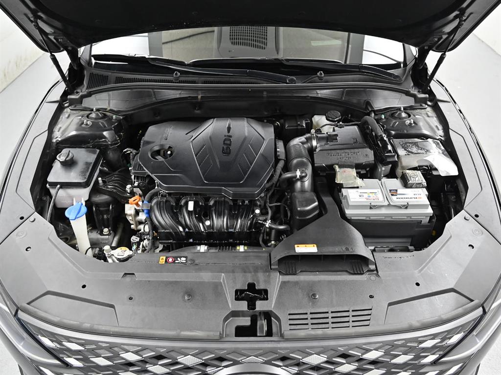 HYUNDAI Grandeur - Vista 8