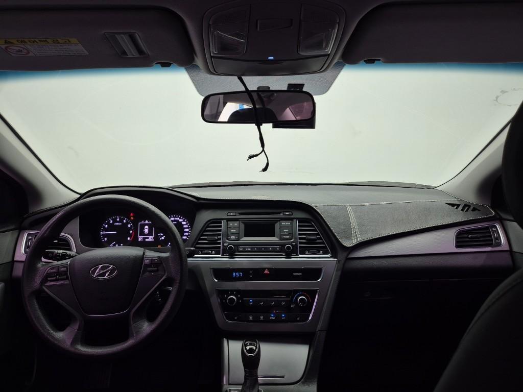 HYUNDAI Sonata - Vista 9