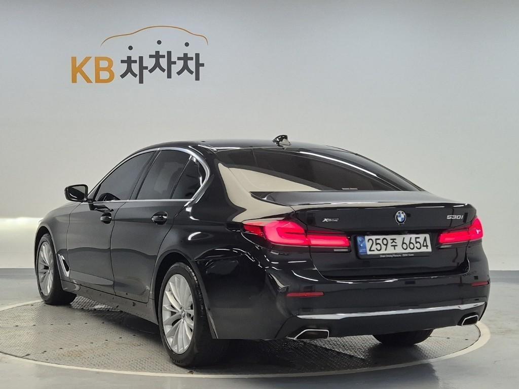 BMW 5 Series - Vista 2