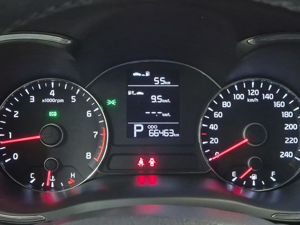 KIA K3 - Vista 8