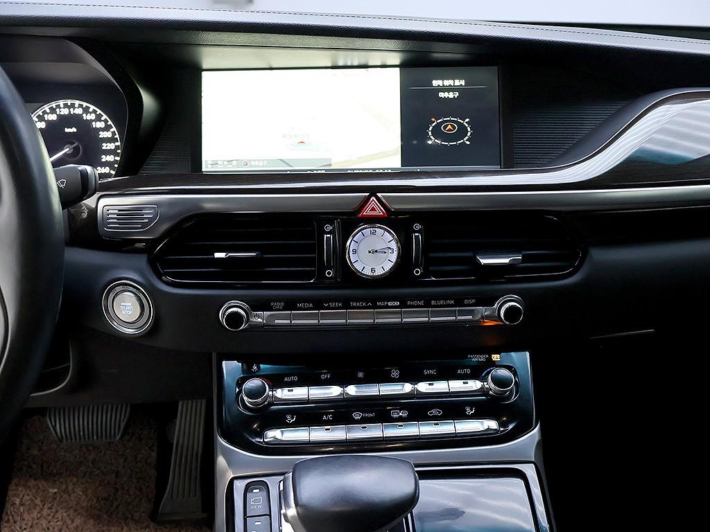 Genesis EQ900 - Vista 11