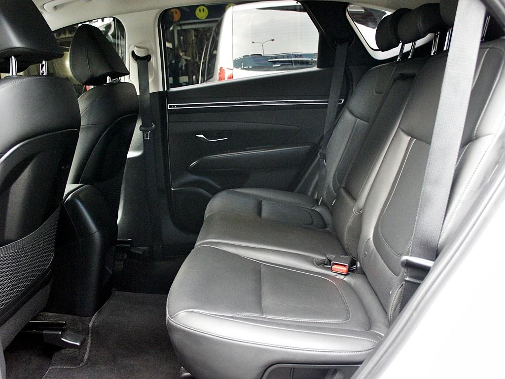HYUNDAI Tucson - Vista 8
