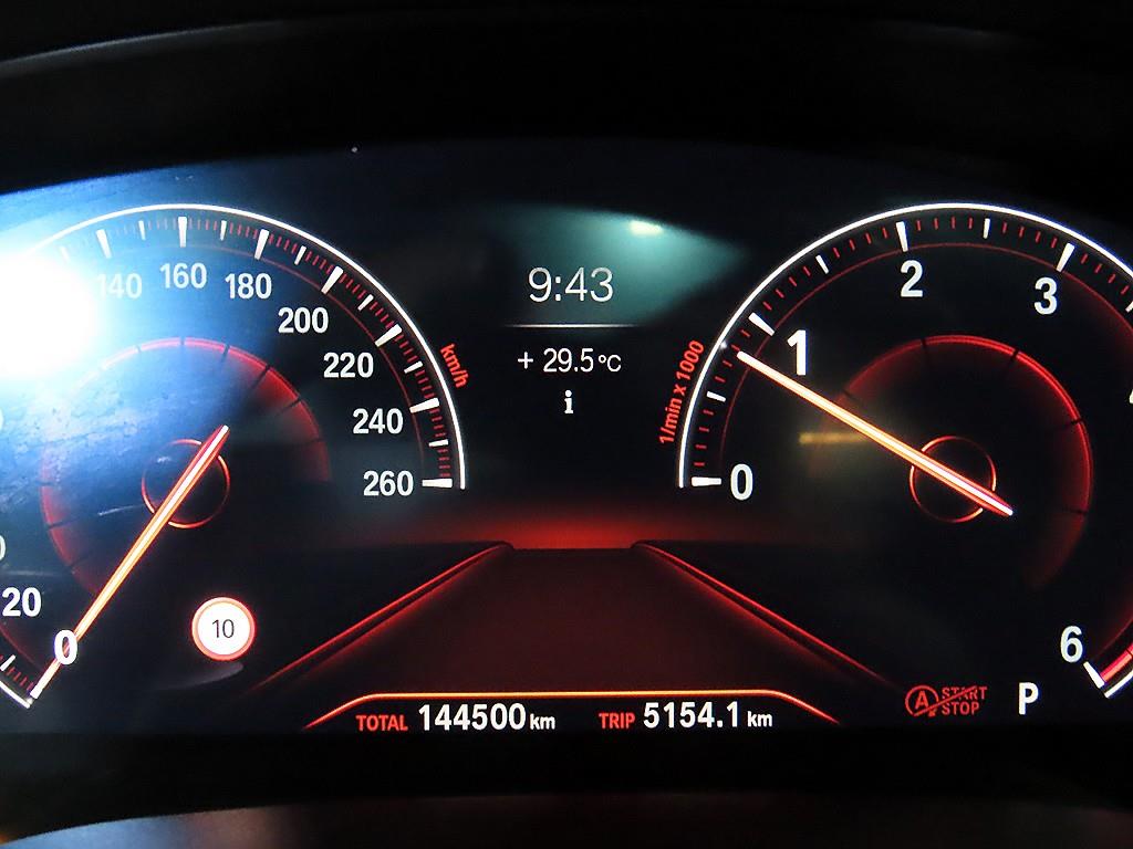 BMW 5 Series - Vista 11