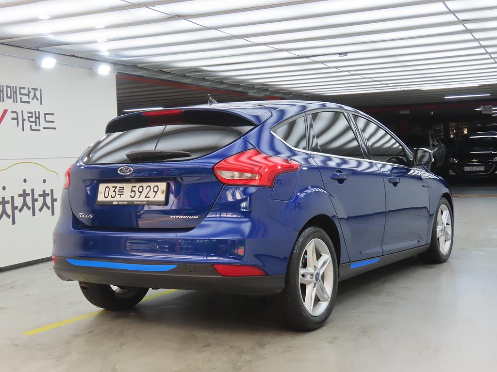 Ford Focus - Vista 6