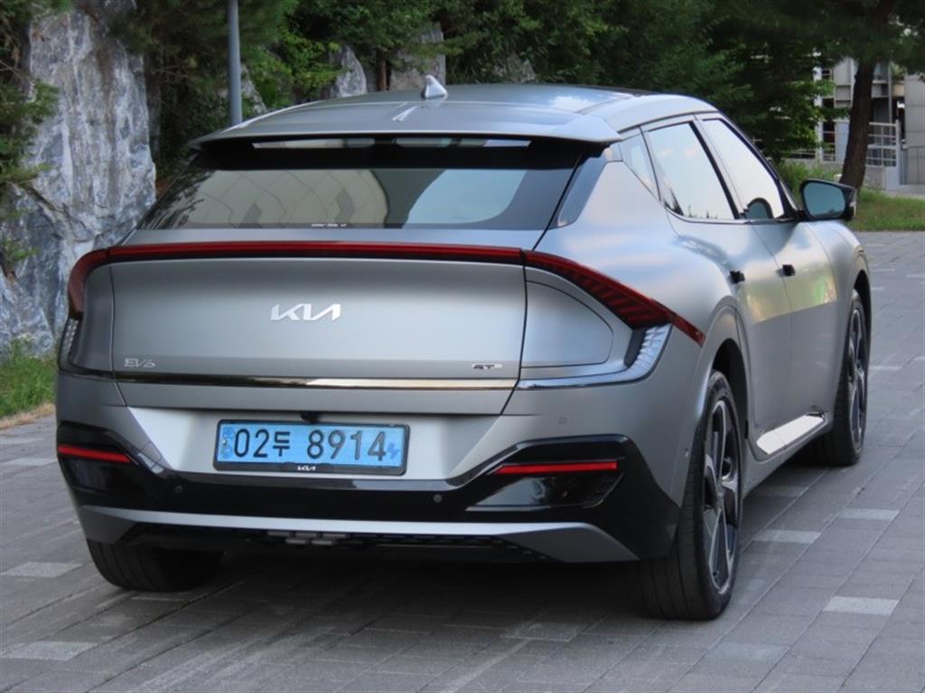 KIA EV6 - Vista 3