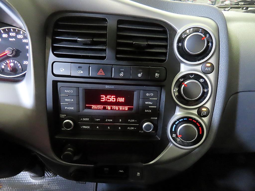 Small Truck Cargo (small) 2025 Blanco - Importación desde Corea - HF Imports Iquique - Foto 13