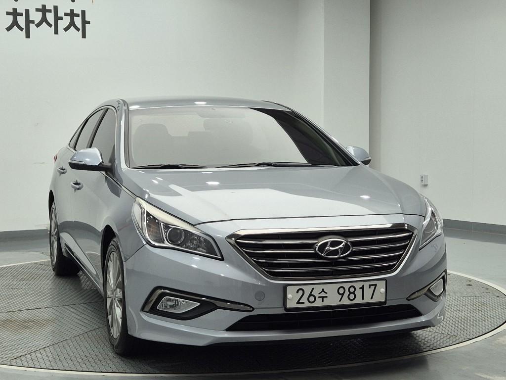 HYUNDAI Sonata - Vista 6