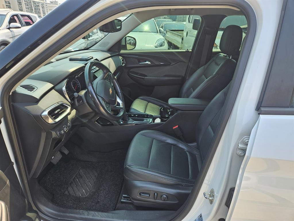 Chevrolet Trail Blazer - Vista 12