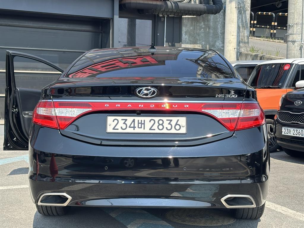HYUNDAI Grandeur - Vista 6