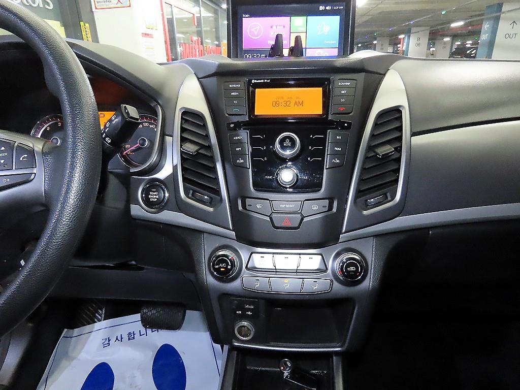 Ssangyong Korando 2016 Gris - Importación desde Corea - HF Imports Iquique - Foto 13