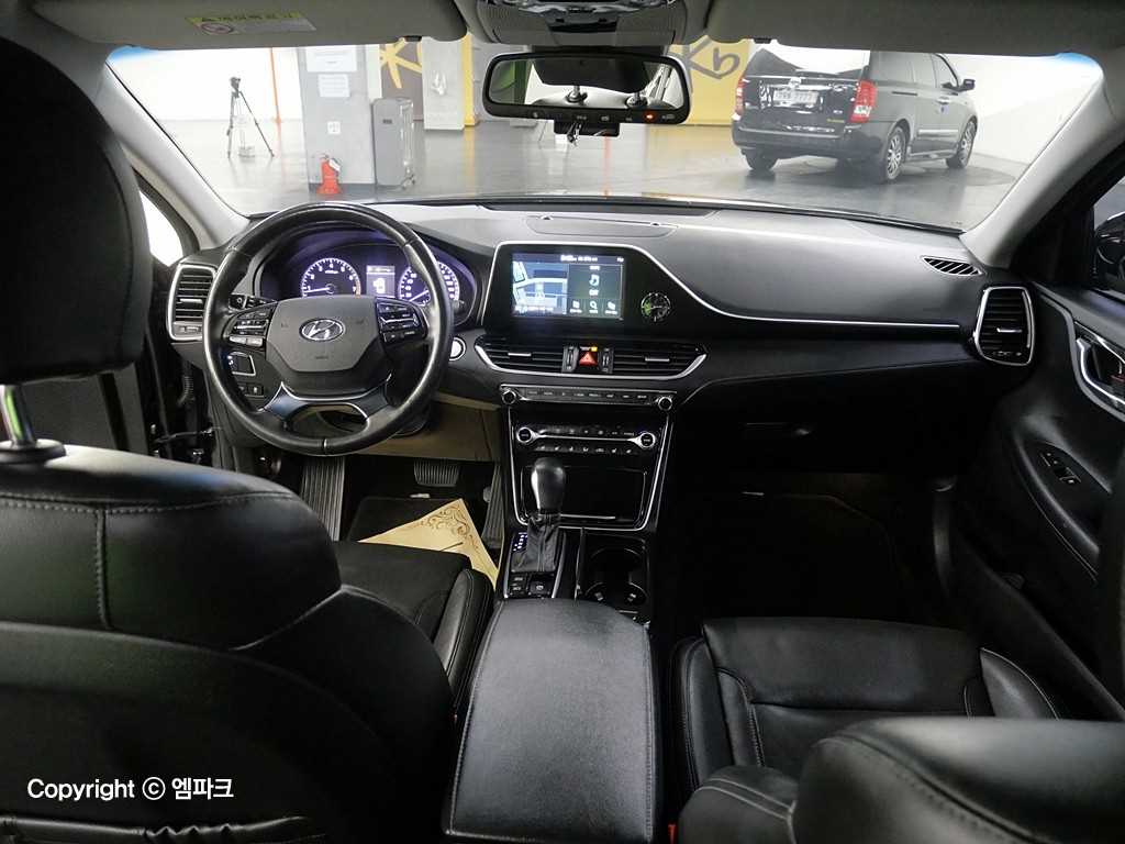 HYUNDAI Grandeur - Vista 8
