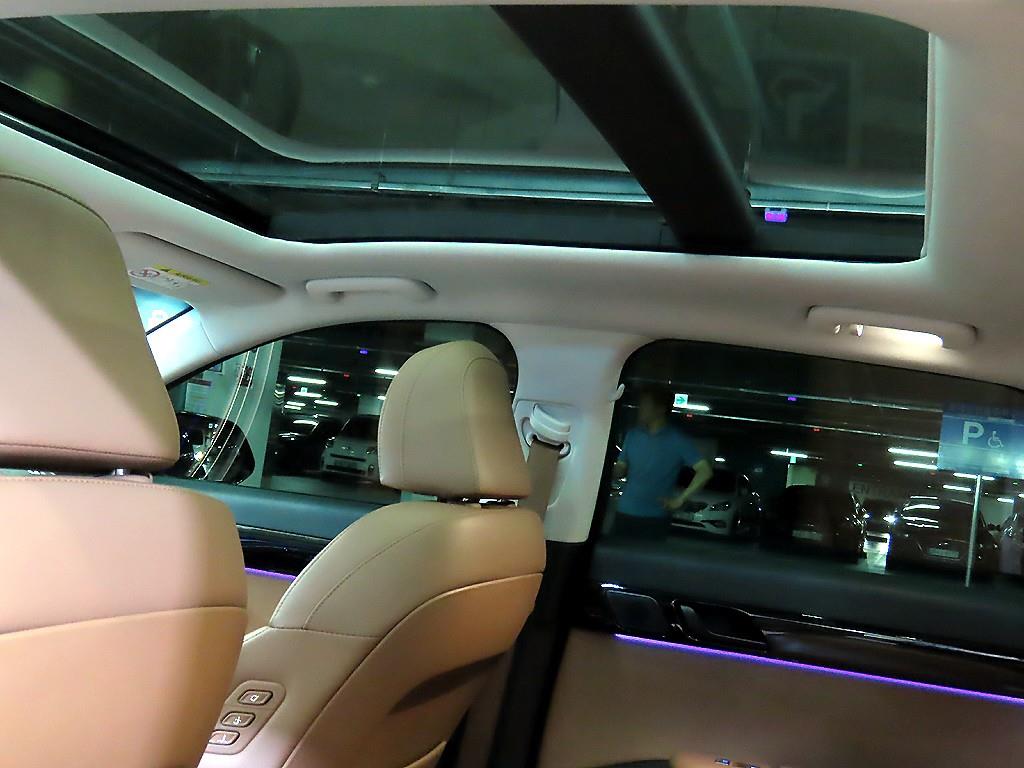 HYUNDAI Grandeur 2023 Negro - Importación desde Corea - HF Imports Iquique - Foto 18