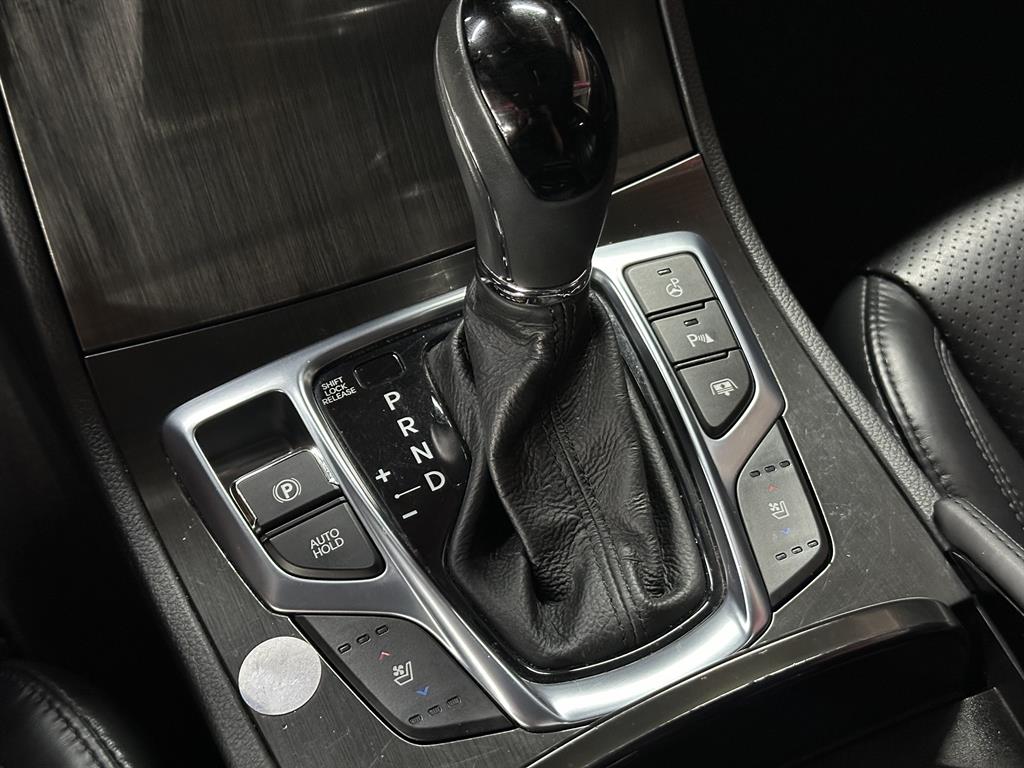 HYUNDAI Grandeur 2016 Negro - Importación desde Corea - HF Imports Iquique - Foto 13