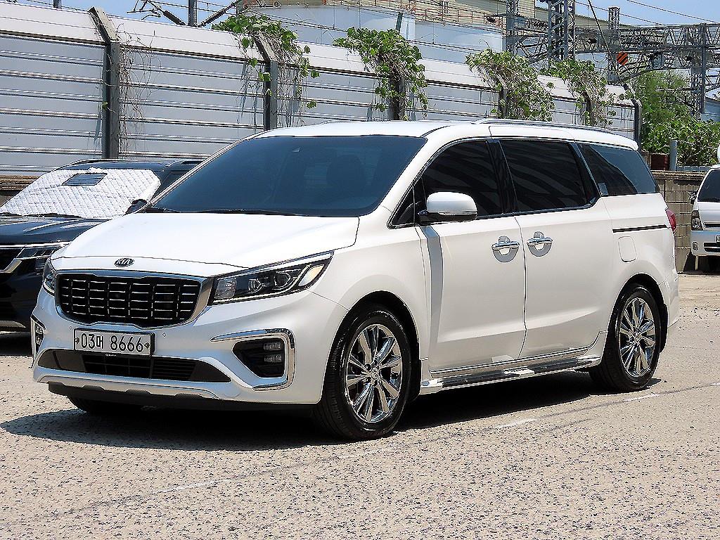 KIA Carnival - Vista 2