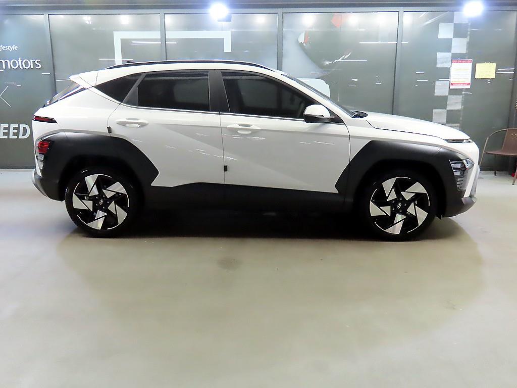HYUNDAI Kona - Vista 3