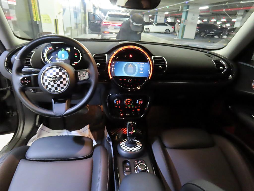Mini Clubman - Vista 12