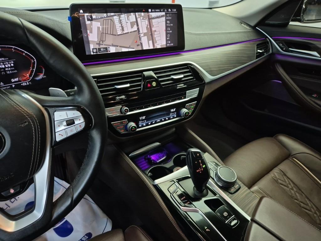 BMW 5 Series - Vista 12