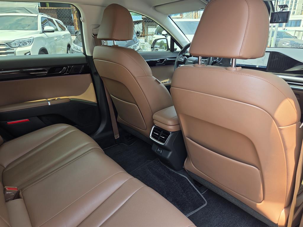 HYUNDAI Grandeur - Vista 11