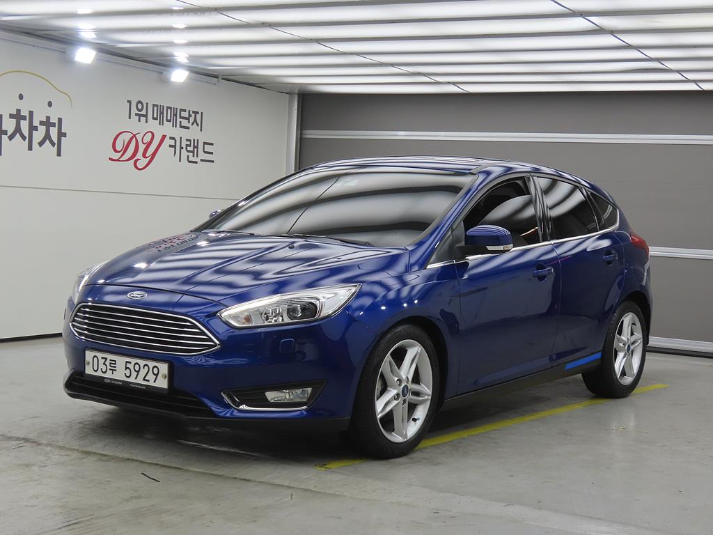 Ford Focus 2016 Azul - Importación desde Corea - HF Imports Iquique - Foto 1