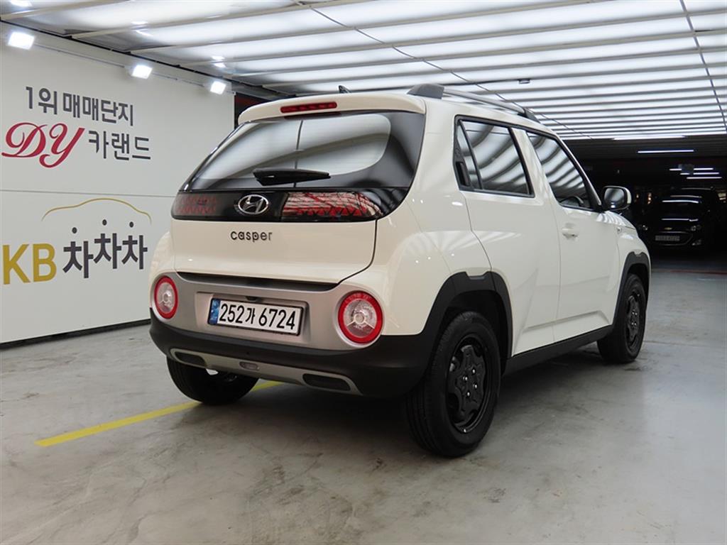 HYUNDAI Casper - Vista 6