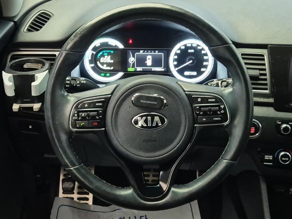KIA Niro - Vista 11