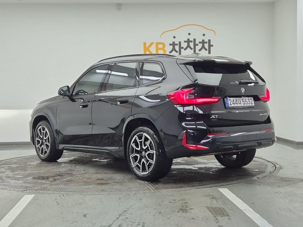 BMW X1 - Vista 3