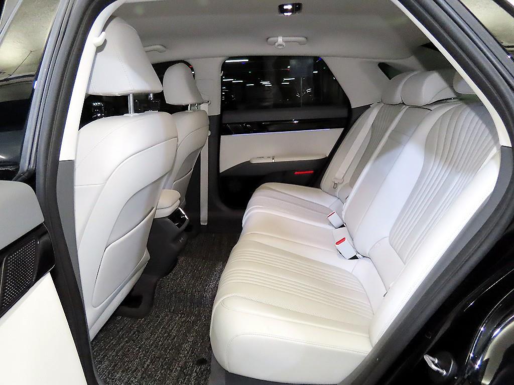 HYUNDAI Grandeur - Vista 9