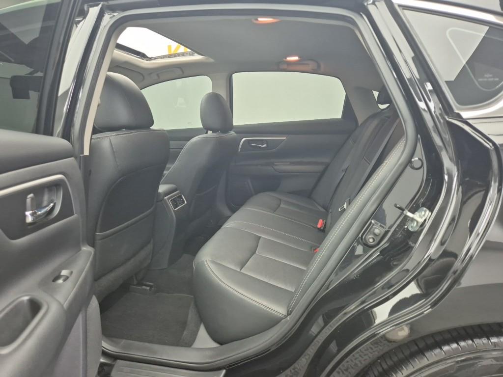 Nissan Altima 2017 Negro - Importación desde Corea - HF Imports Iquique - Foto 14