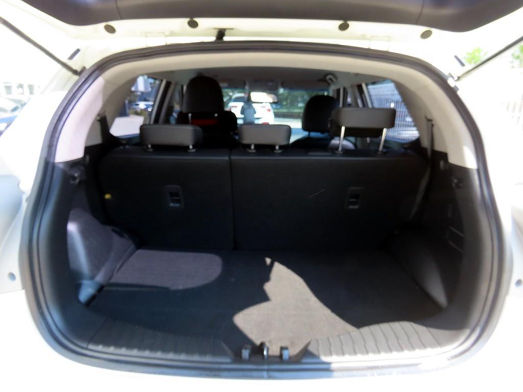 Ssangyong Tivoli 2015 Blanco - Importación desde Corea - HF Imports Iquique - Foto 20