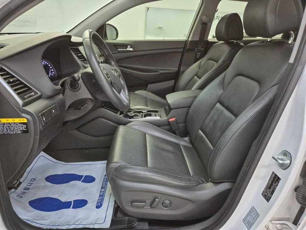 HYUNDAI Tucson - Vista 11