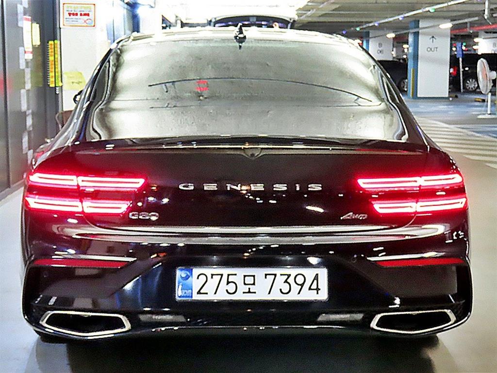 Genesis G80 - Vista 7