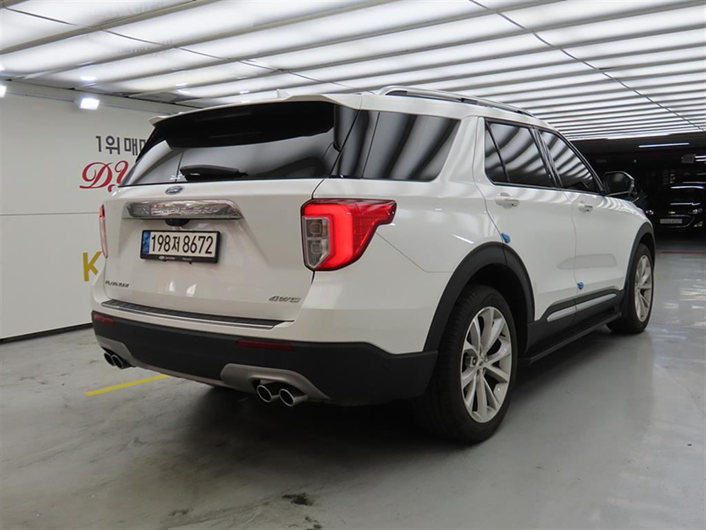 Ford Explorer - Vista 6