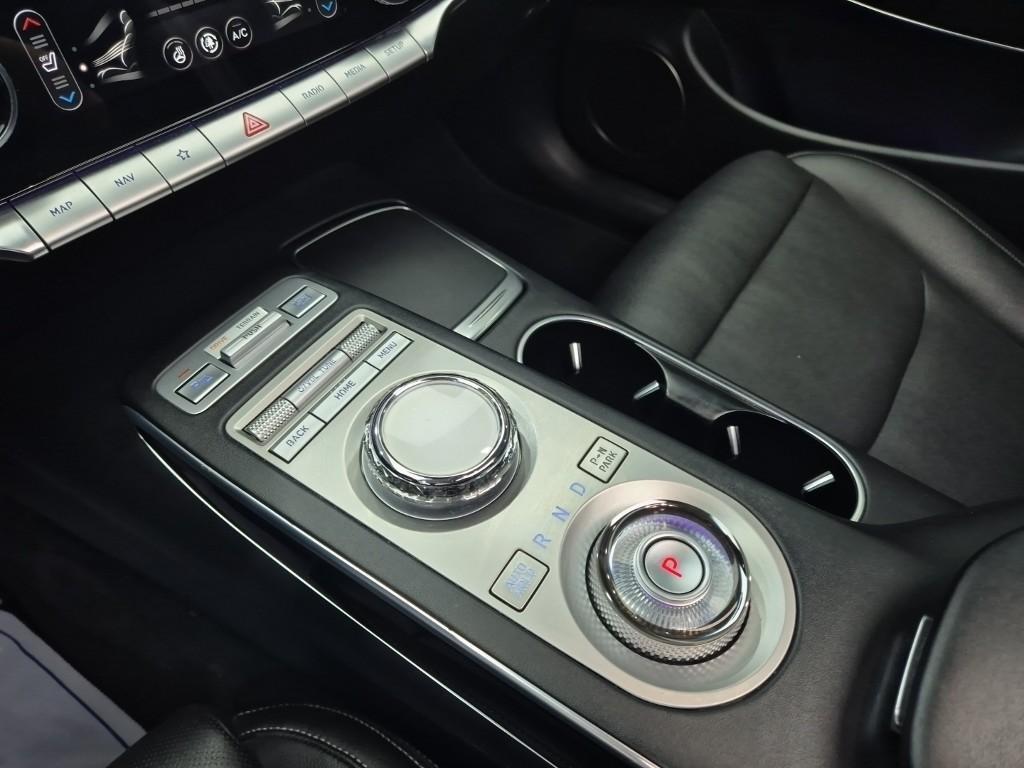 Genesis GV70 2021 Blanco - Importación desde Corea - HF Imports Iquique - Foto 14