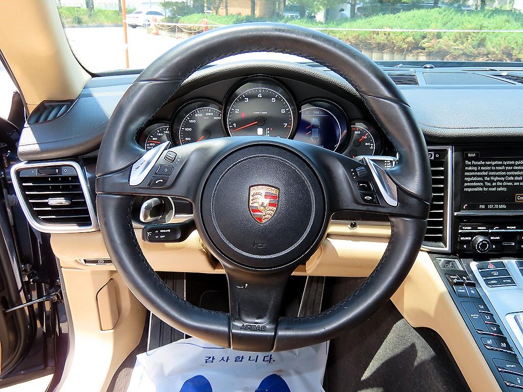 Porsche Panamera - Vista 10