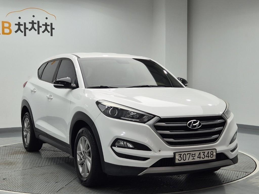 HYUNDAI Tucson - Vista 6