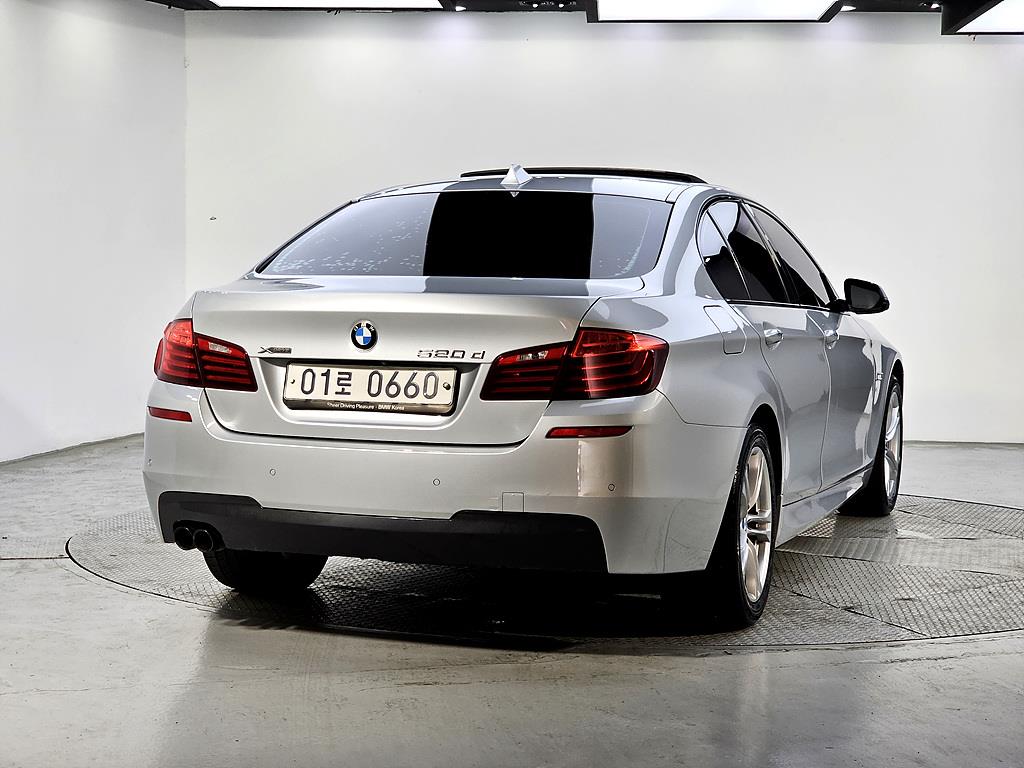 BMW 5 Series - Vista 3