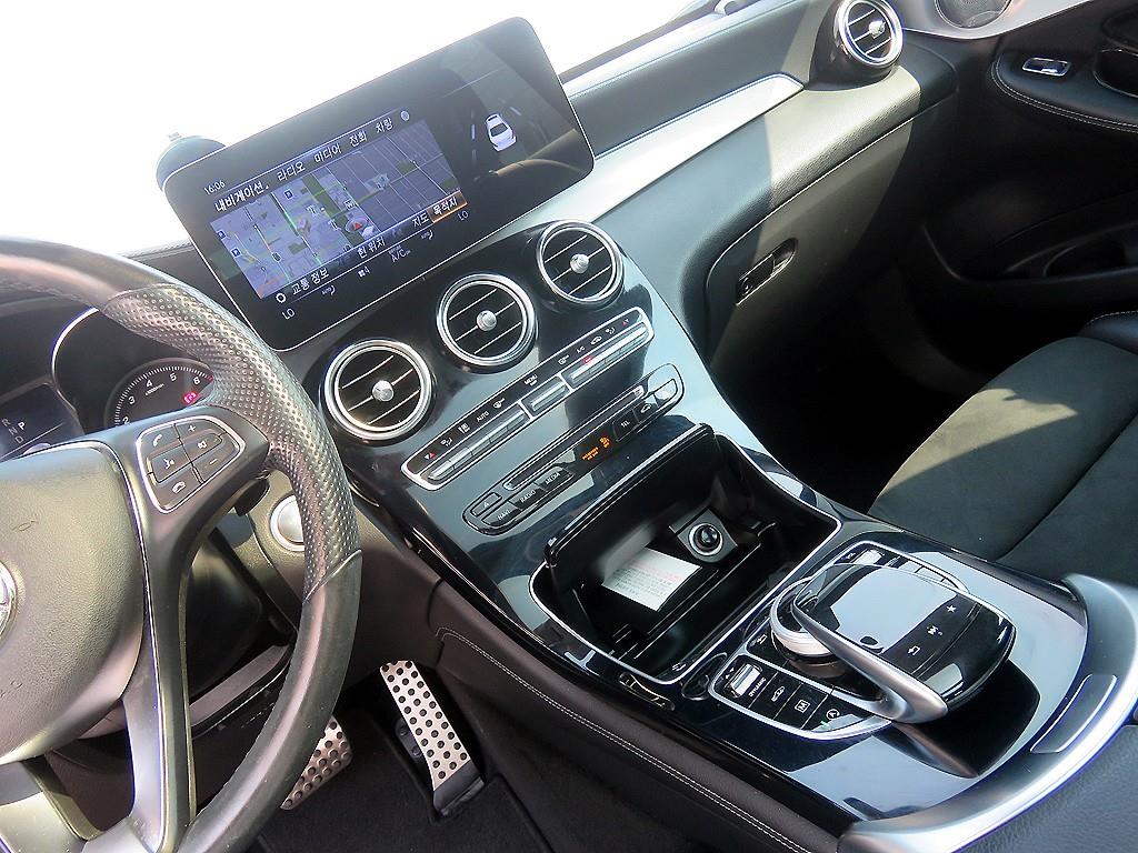 Mercedes Benz GLC Class 2019 Gris - Importación desde Corea - HF Imports Iquique - Foto 14