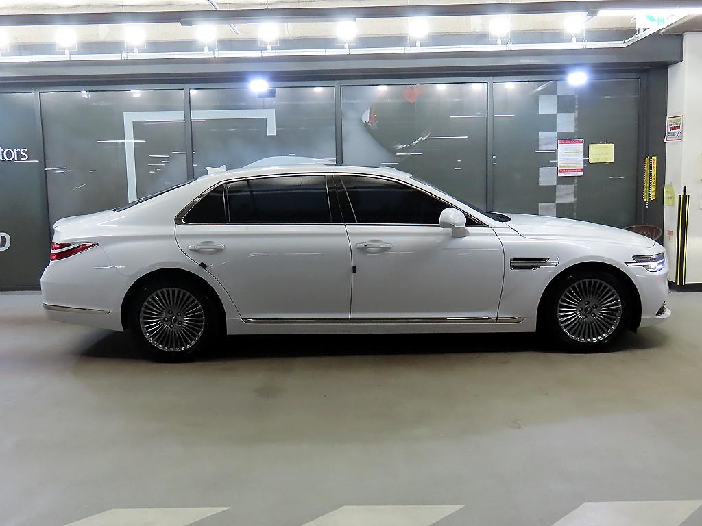 Genesis G90 - Vista 3