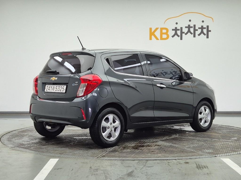 Chevrolet Spark - Vista 6