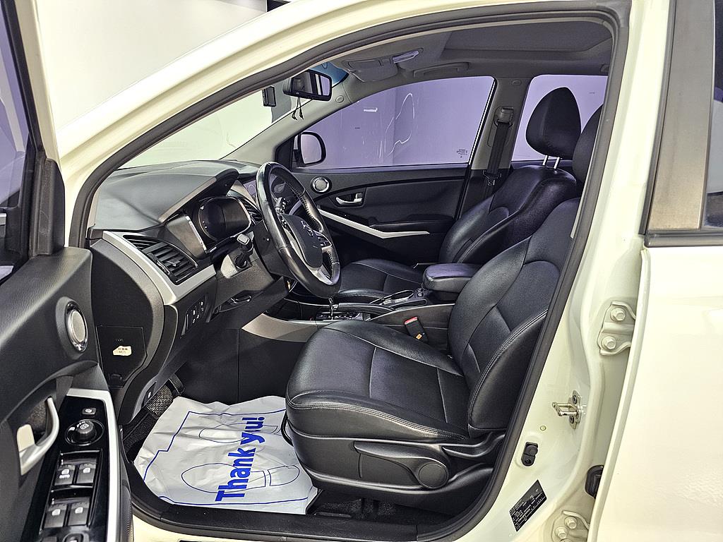 Ssangyong Korando - Vista 10
