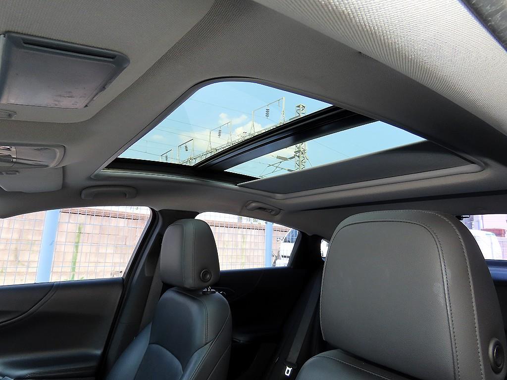 Chevrolet Malibu 2017 Blanco - Importación desde Corea - HF Imports Iquique - Foto 19
