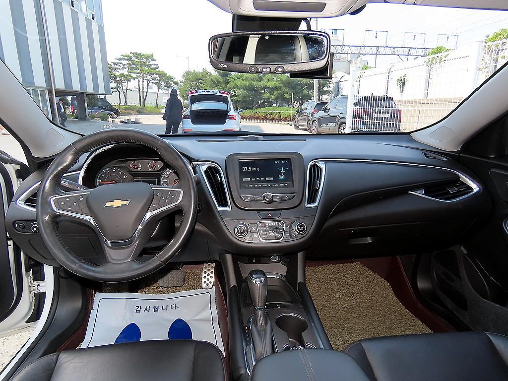 Chevrolet Malibu - Vista 9