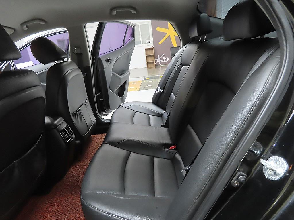 KIA K5 - Vista 11