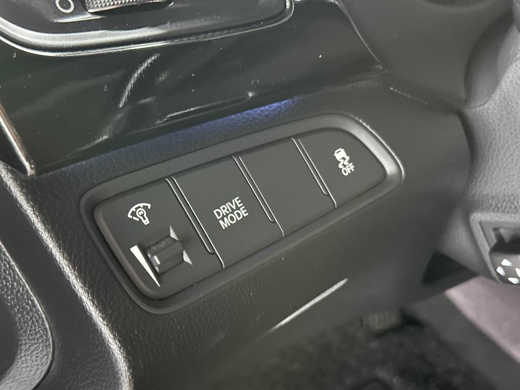 HYUNDAI Grandeur 2016 Negro - Importación desde Corea - HF Imports Iquique - Foto 16