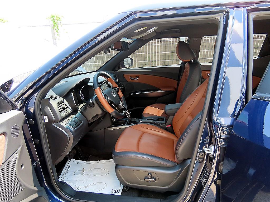 Ssangyong Tivoli - Vista 7