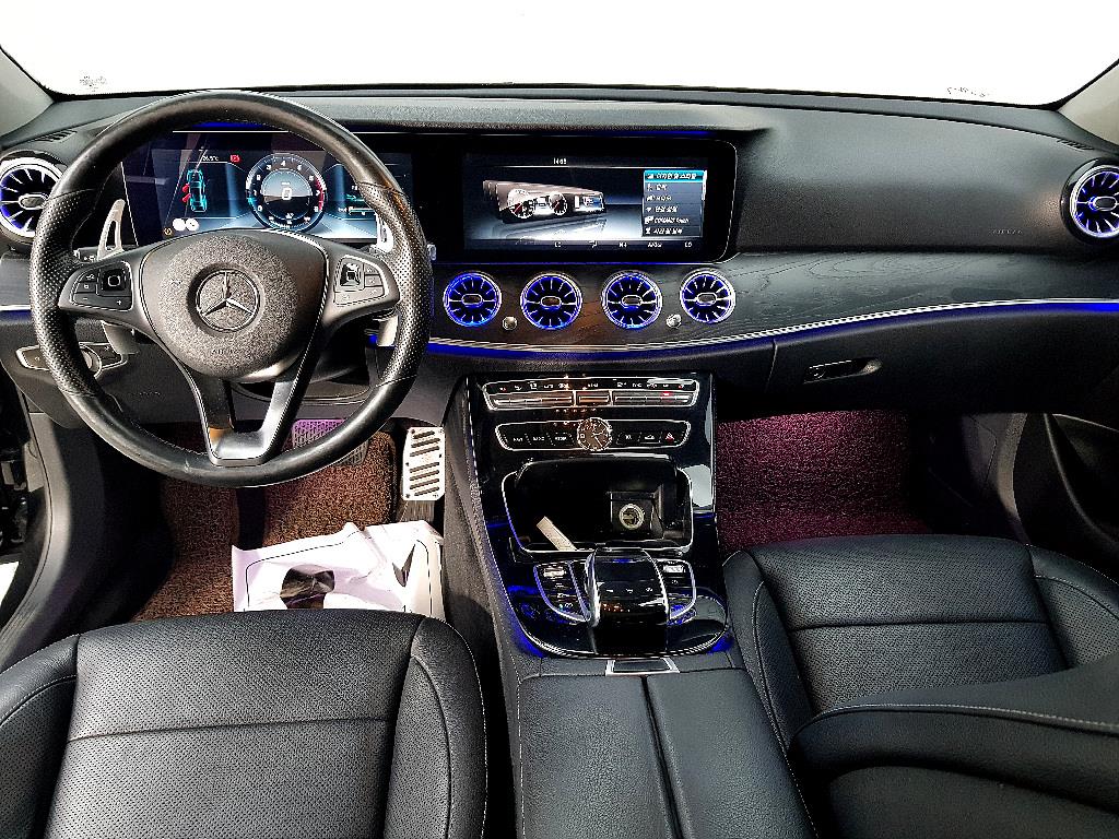 Mercedes Benz E class - Vista 7