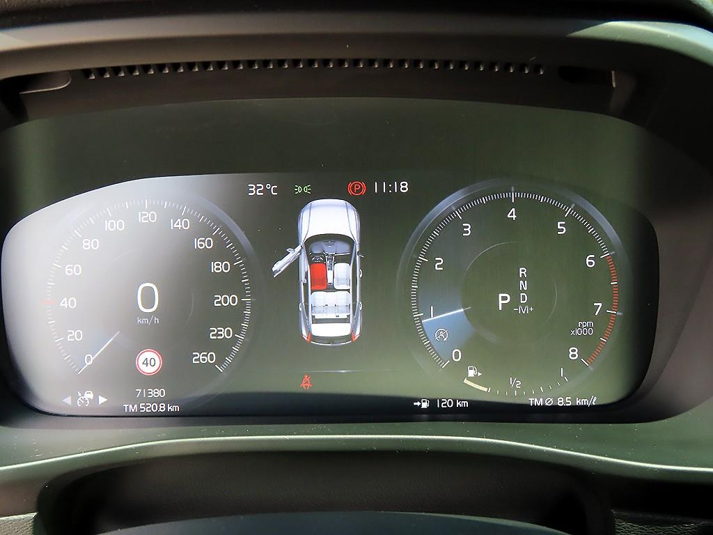Volvo XC40 - Vista 11
