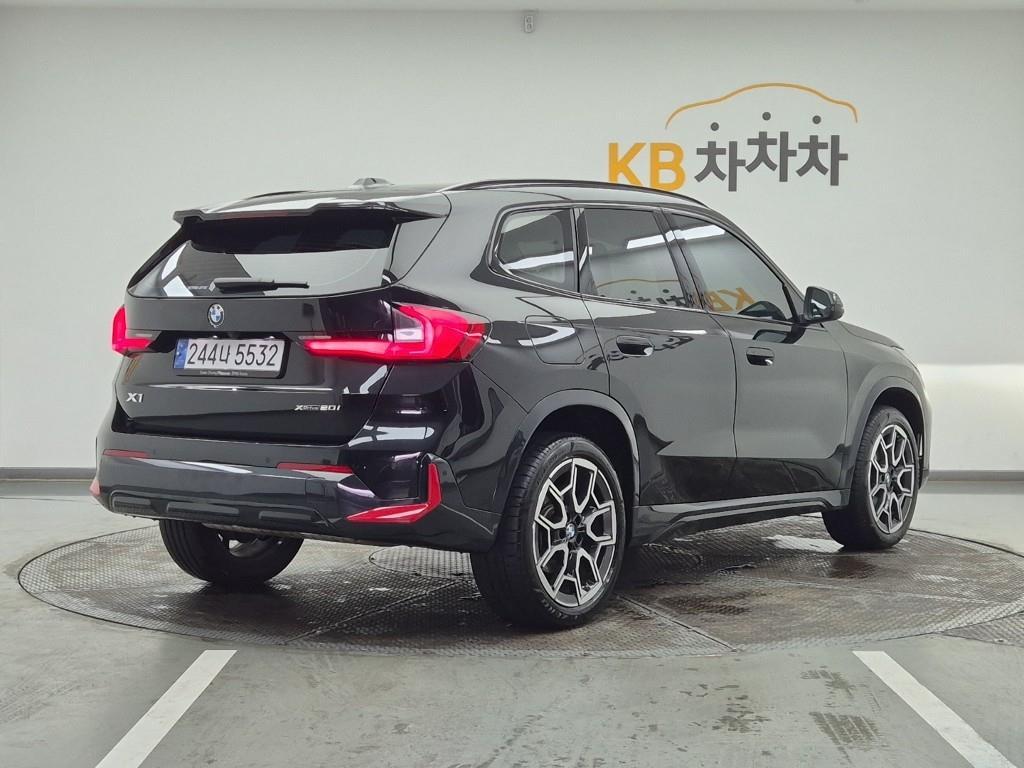 BMW X1 - Vista 6