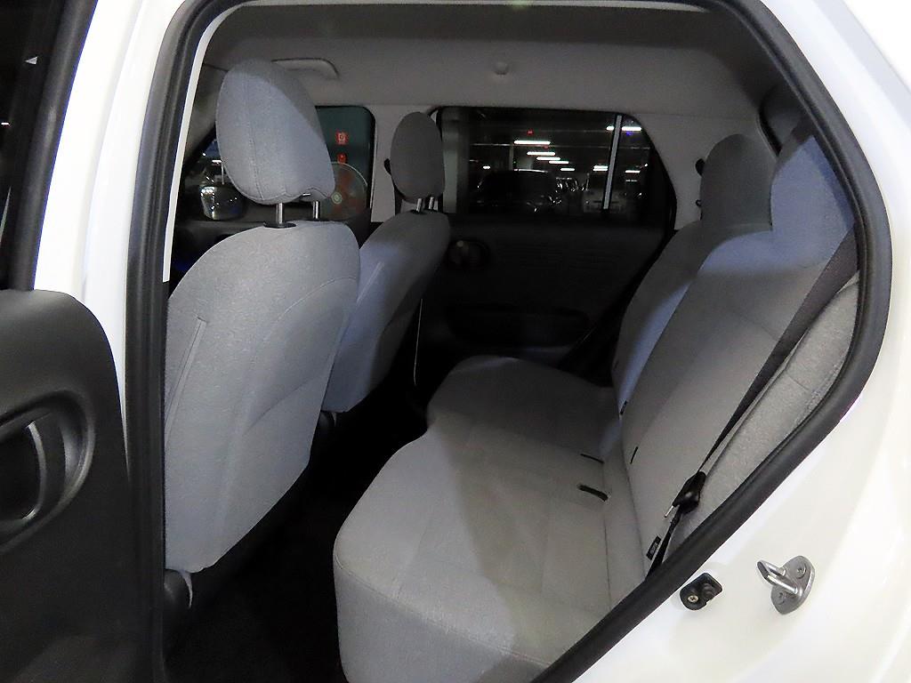 HYUNDAI Casper - Vista 9