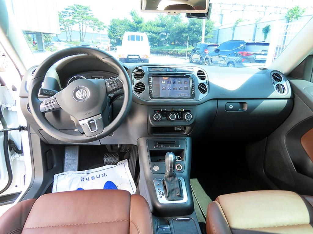 Volkswagen Tiguan - Vista 9